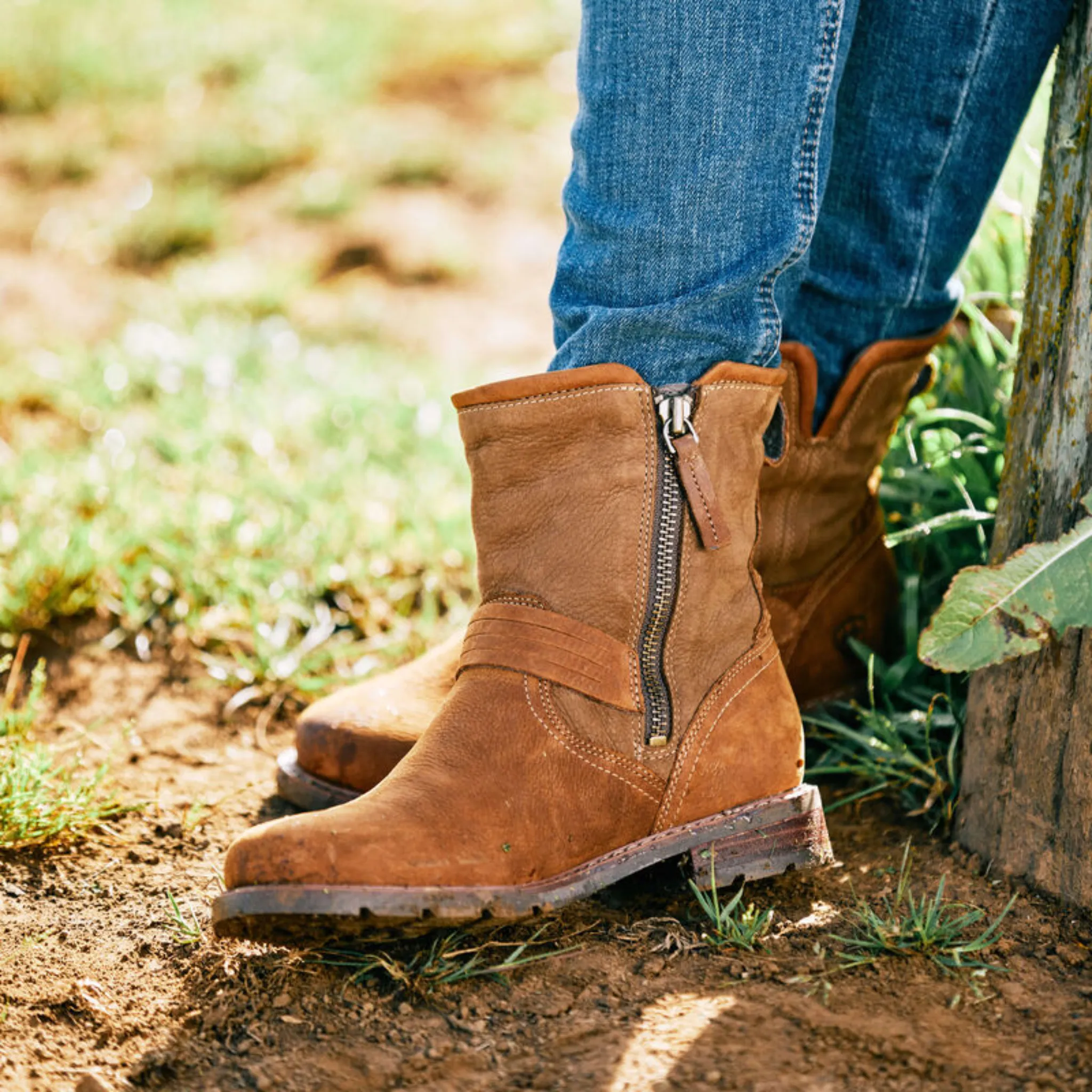 ARIAT WOMEN'S SAVANNAH WATERPROOF BOOTS - 10042452