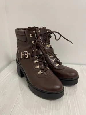 Boots Combat By Guess In Brown, Size: 9.5