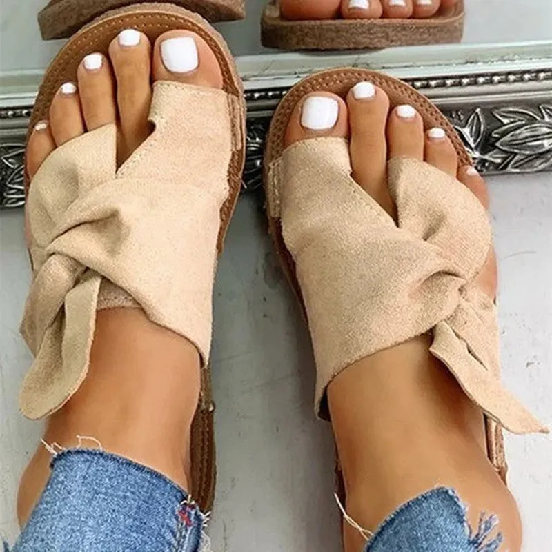 Bow Decor Suede Clip Toe Sandals