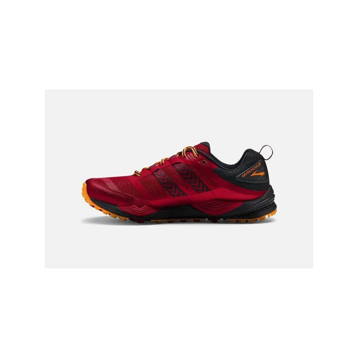 Brooks Cascadia 12 trail shoes. Color Red / black SS18