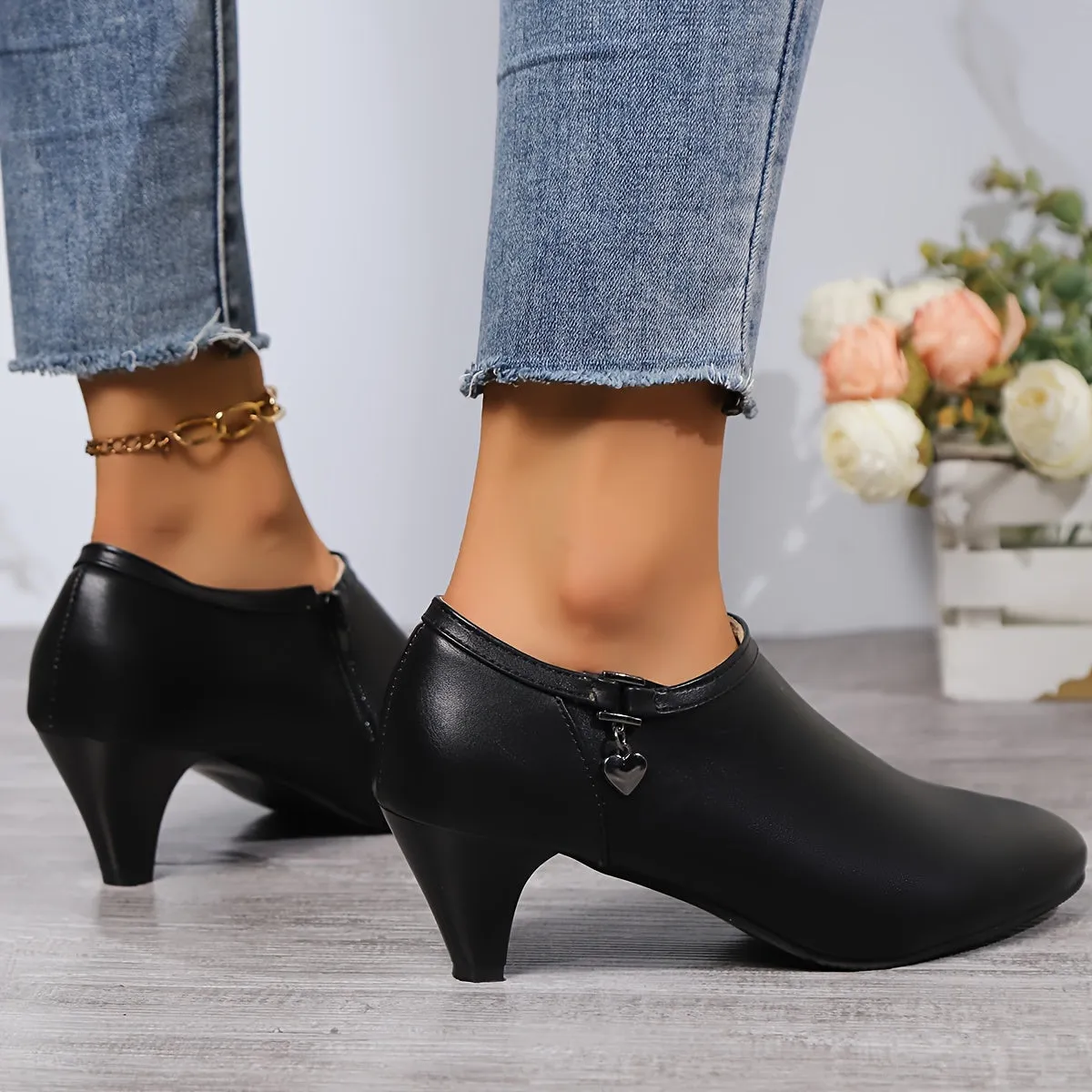 Chic Womens Pointed Toe Ankle Boots - All-Match Black Side Zipper Design, Comfortable Low-Heel for Fashion-Forward Office & Work Wear