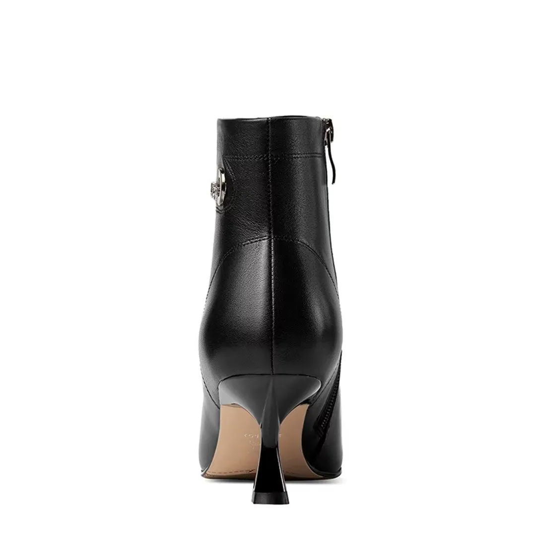 ChicElegance Leather Winter Boots with Plush Interior