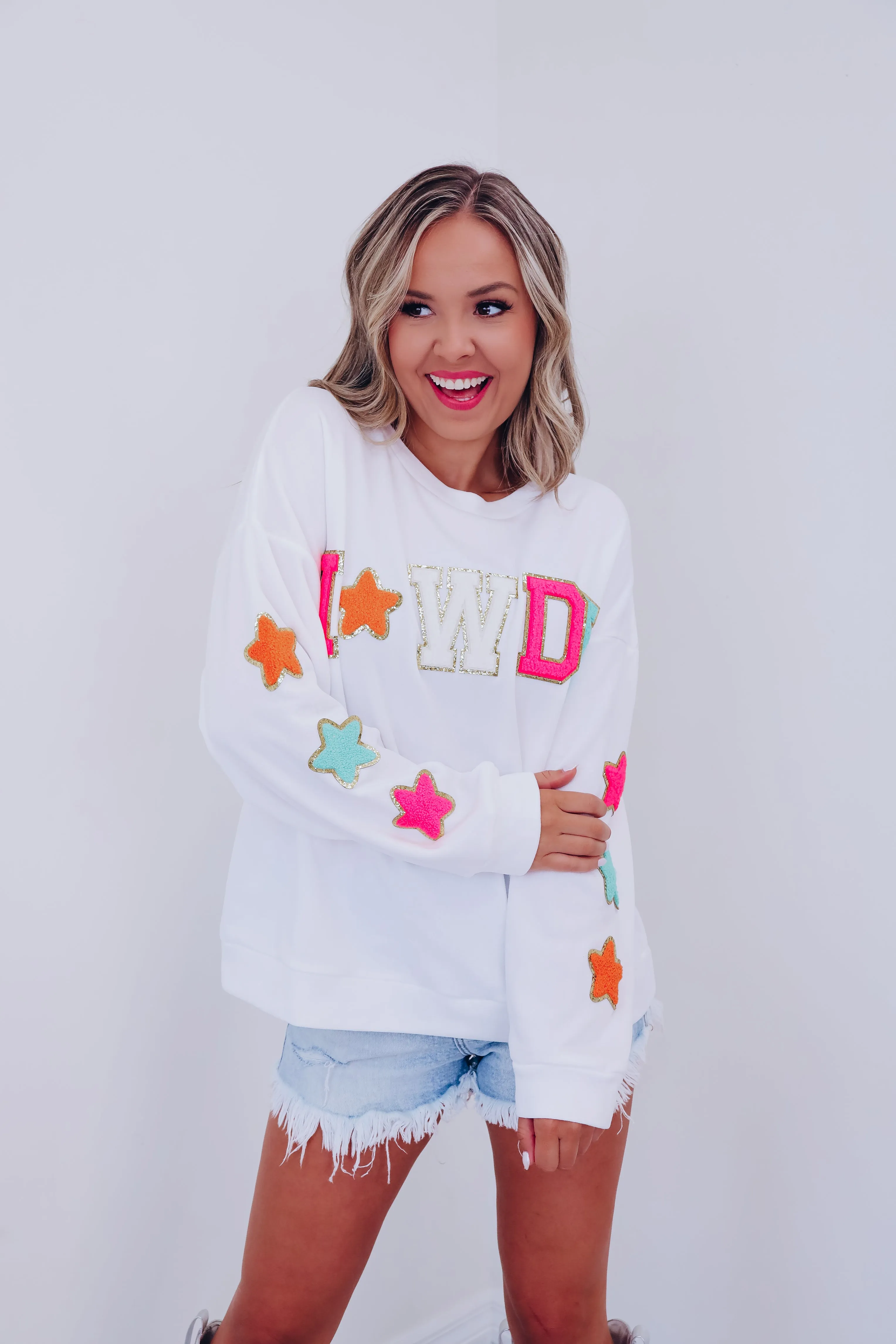 Glitter Howdy Patch Graphic Sweatshirt - White