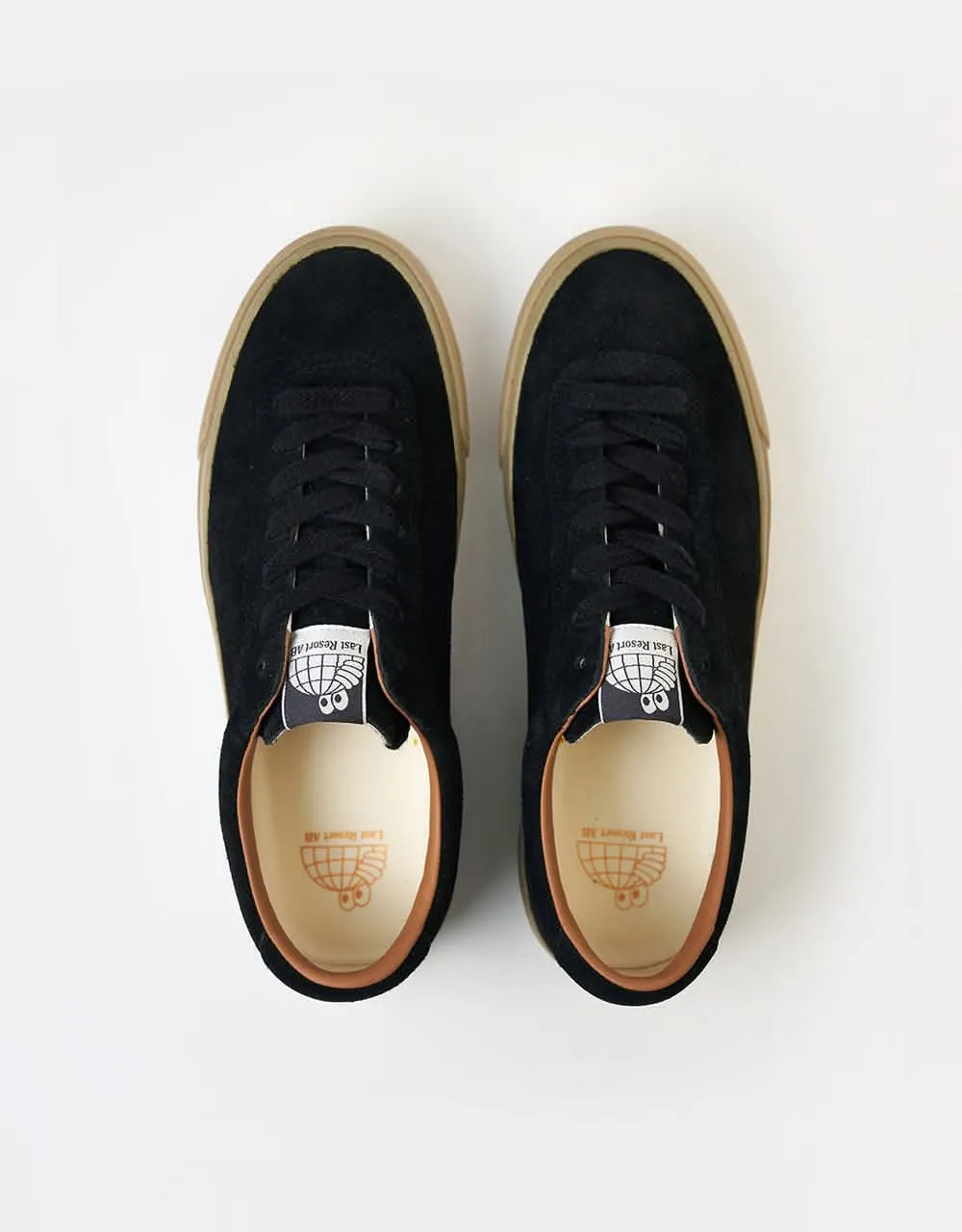 Last Resort AB VM001 Suede Lo Skate Shoes - Black/Gum