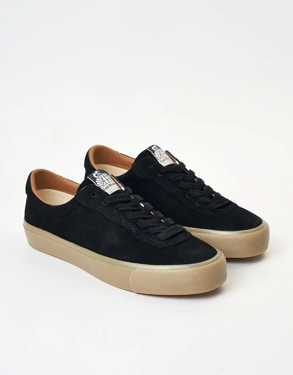 Last Resort AB VM001 Suede Lo Skate Shoes - Black/Gum