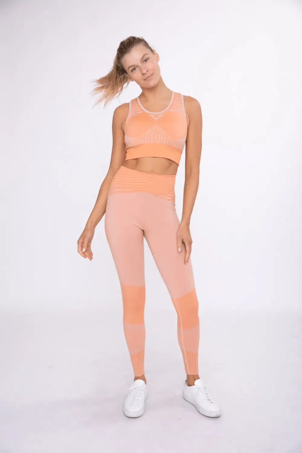 Mono B Seamless Stripe Color Block Racerback Sports Bra - Tangerine