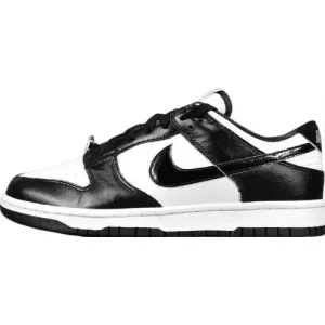 NIKE DUNK x WORLD CHAMPS BLACK WHITE