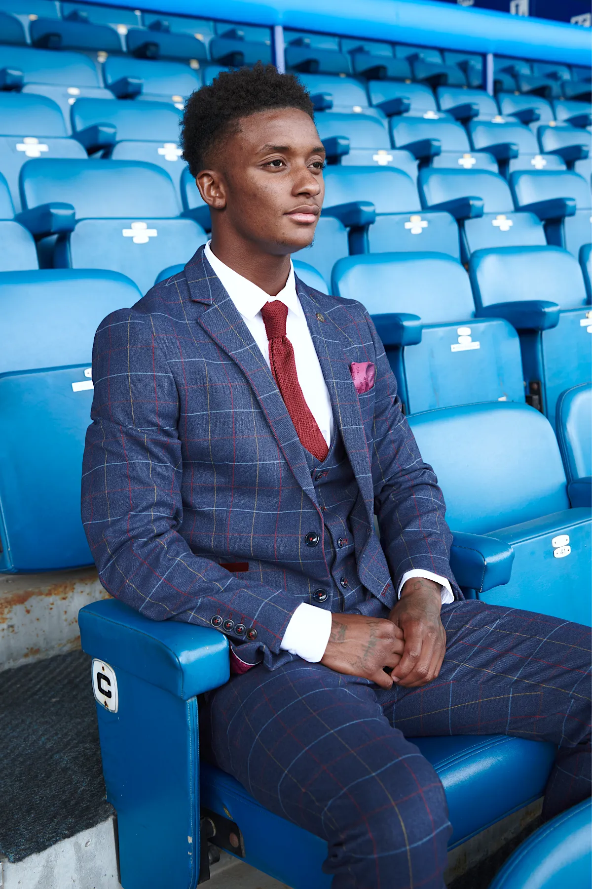 The Everton Collection | Demarai Gray in Drake Navy Suit