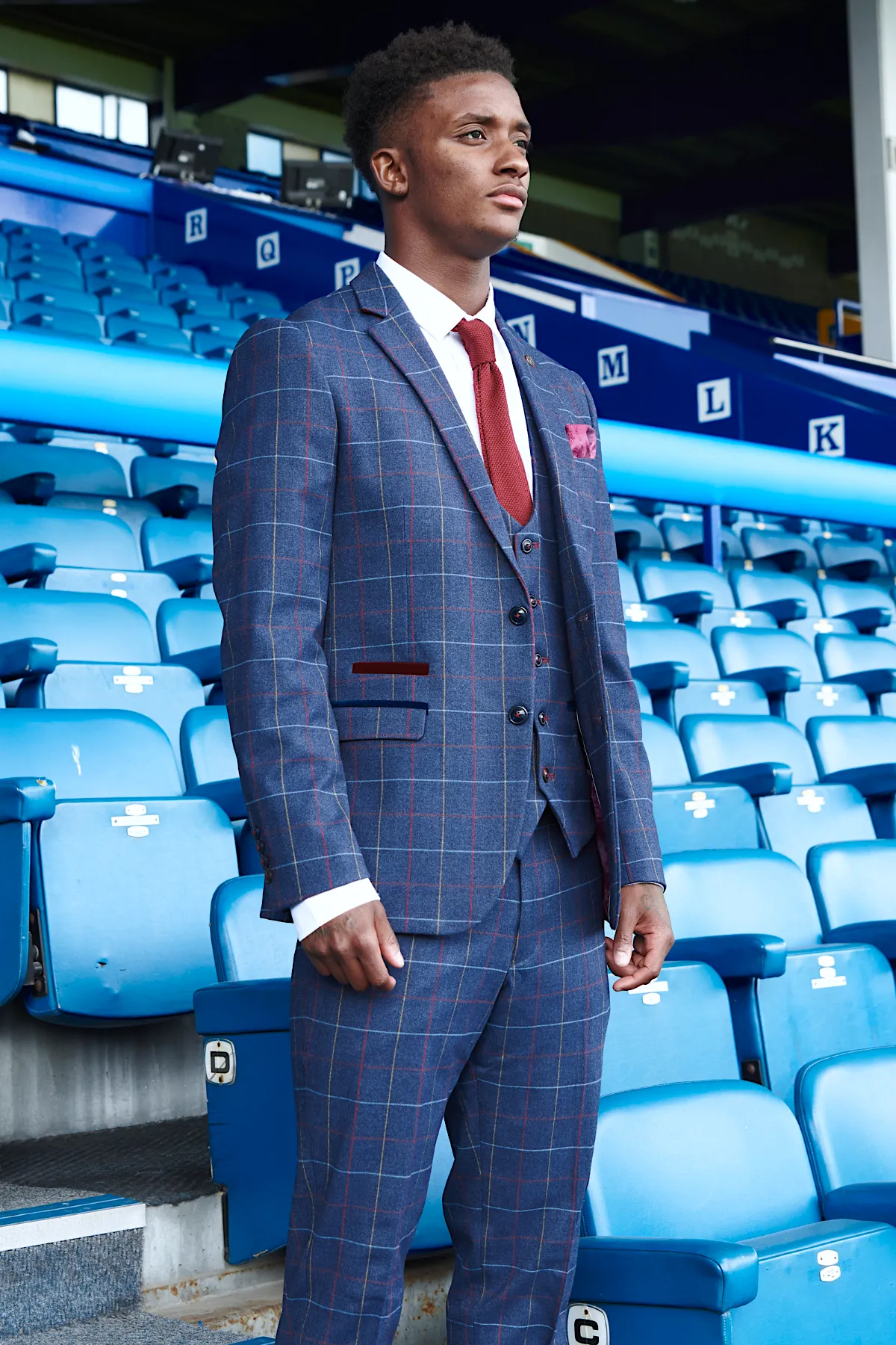 The Everton Collection | Demarai Gray in Drake Navy Suit