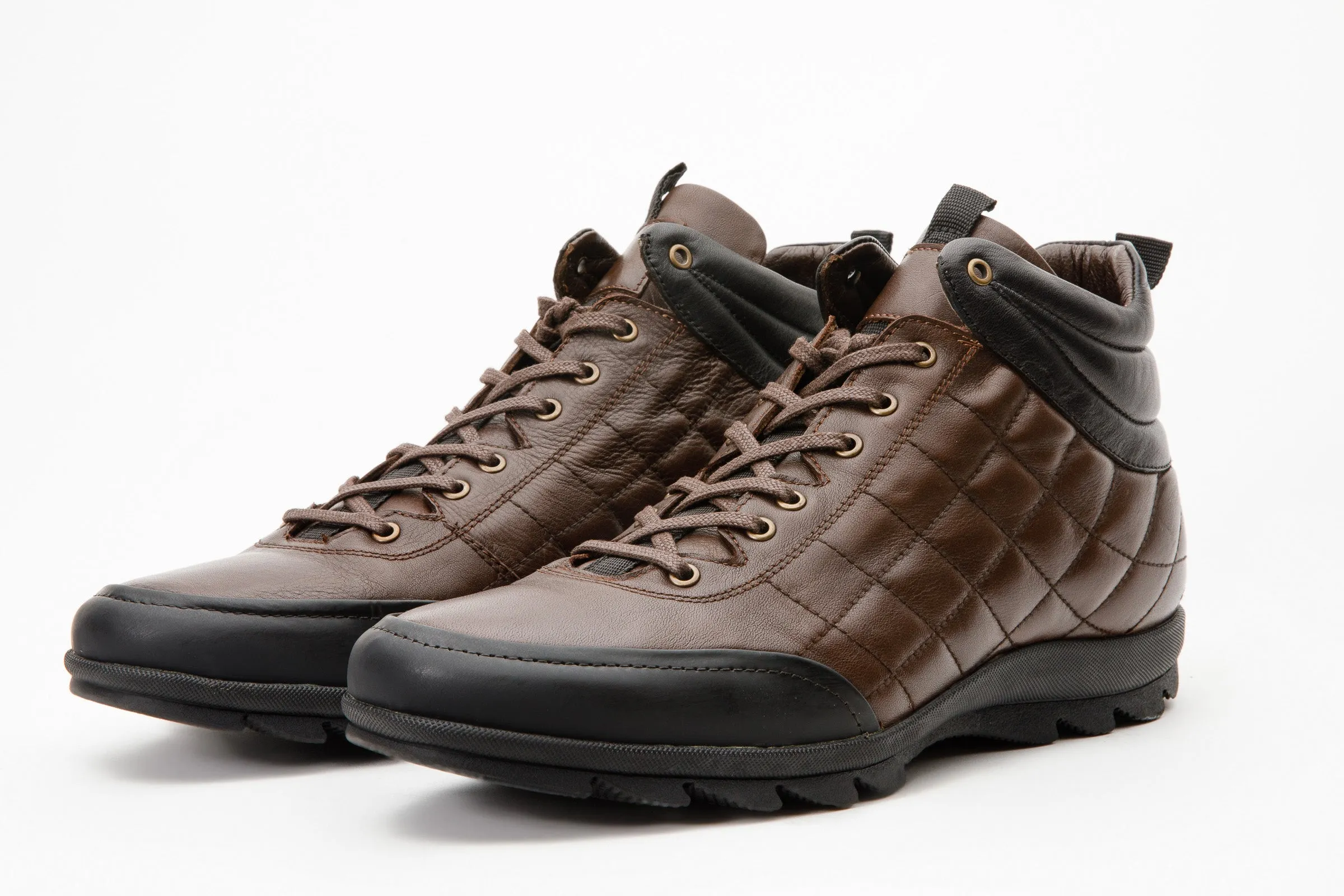 The Riga Brown Leather Casual Lace-Up Men Boot with a Zipper