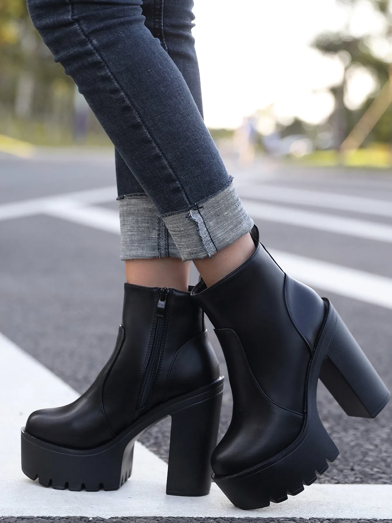 Zipper Side Platform Chunky Heeled Combat Boots