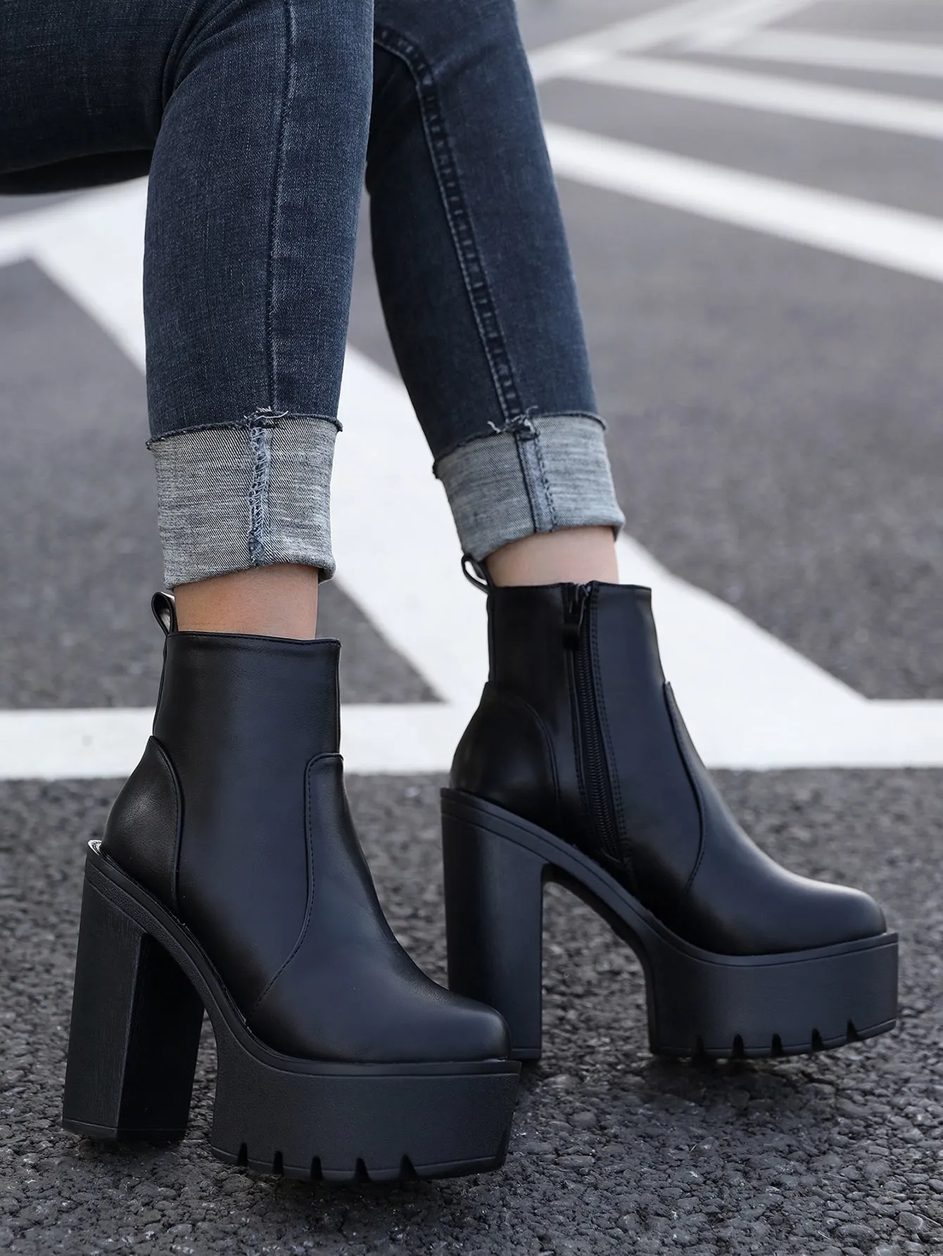 Zipper Side Platform Chunky Heeled Combat Boots