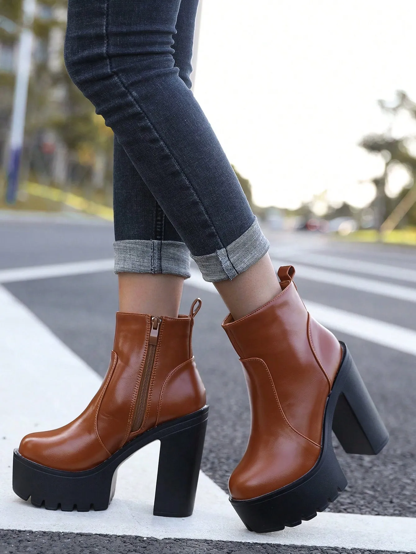 Zipper Side Platform Chunky Heeled Combat Boots