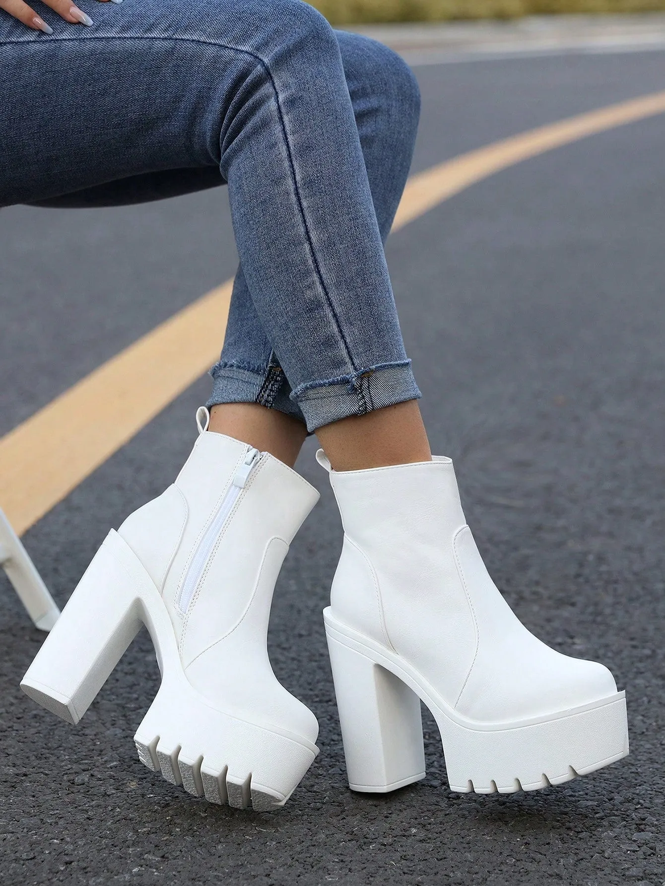 Zipper Side Platform Chunky Heeled Combat Boots