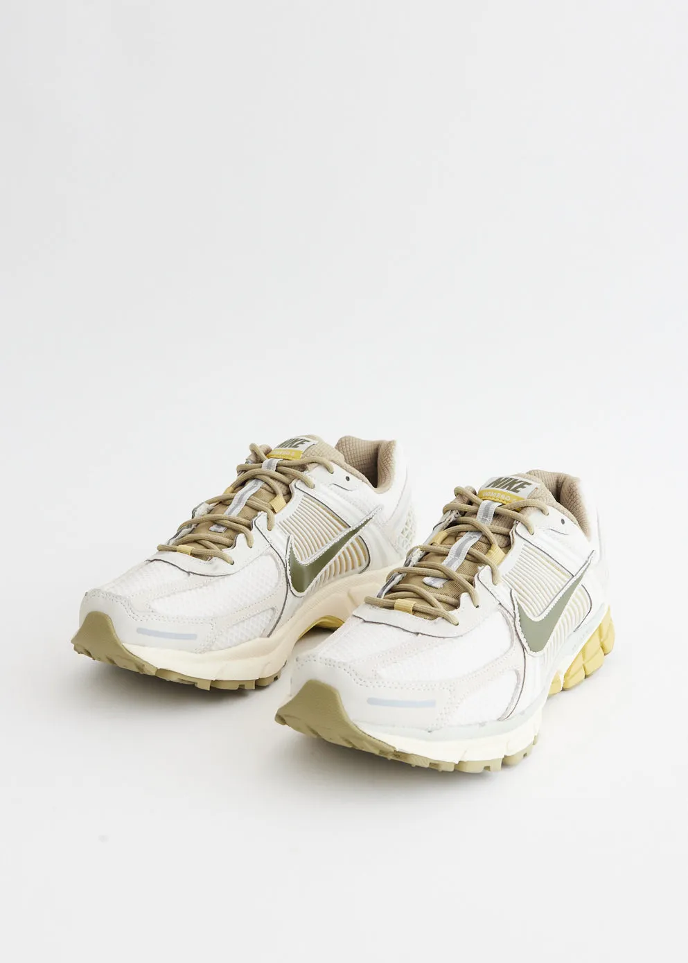 Zoom Vomero 5 'Light Bone Medium Olive' Sneakers